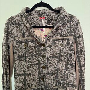 Free People Ramie Brown and Tan Floral Paisley Boho Trench Jacket Size 6